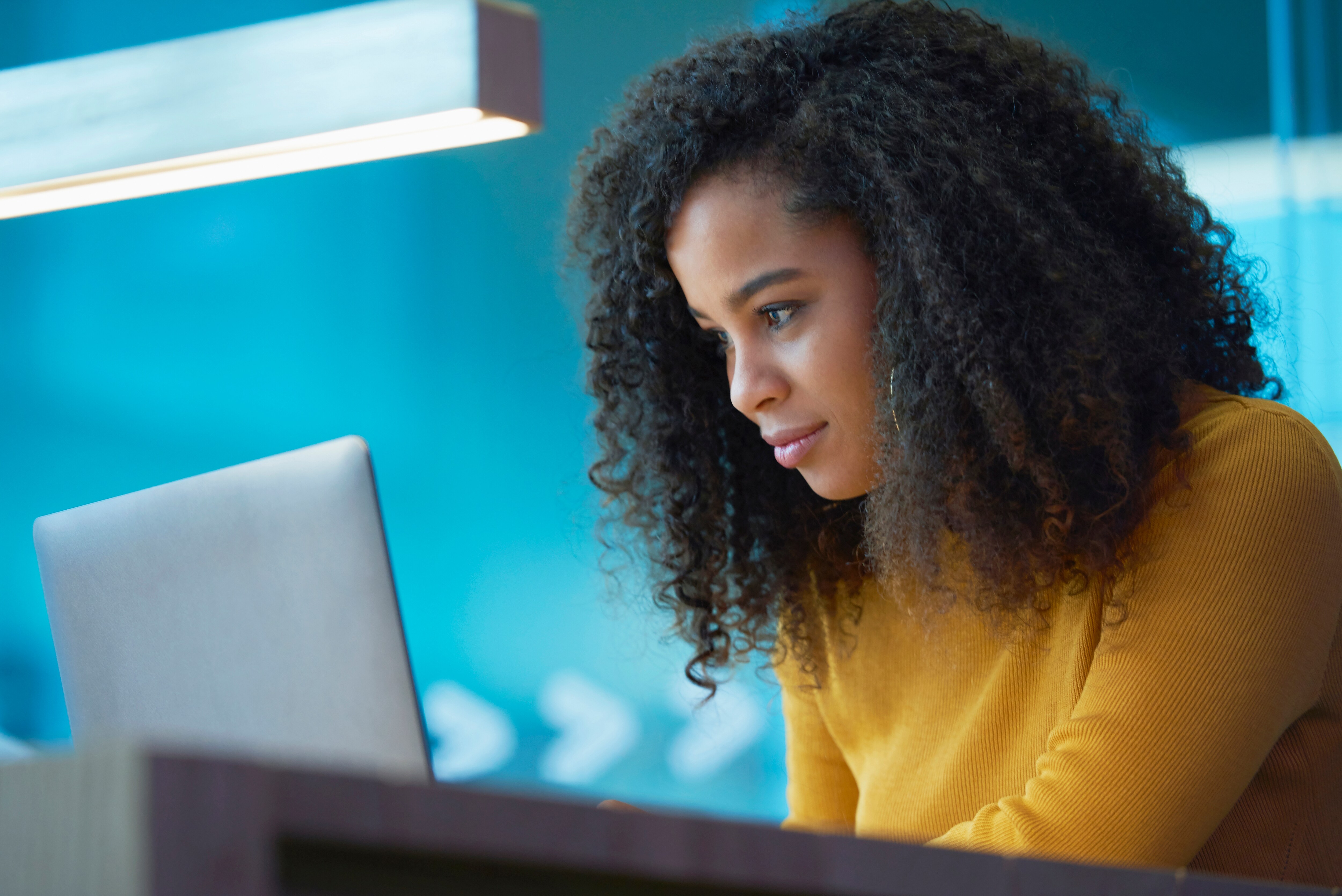 <span>See what Michael (a sales representative) saves with SAP Concur solutions</span>
