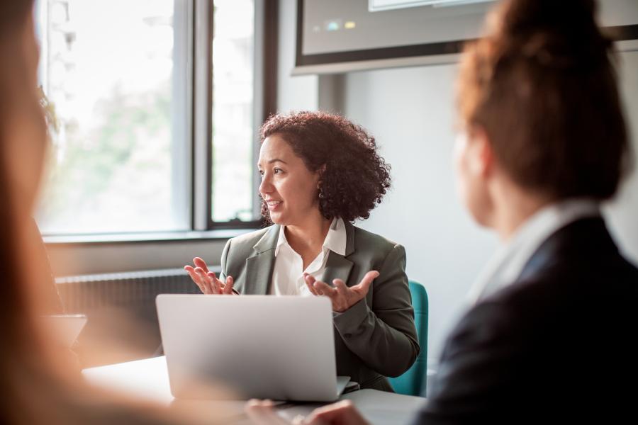 woman working with team