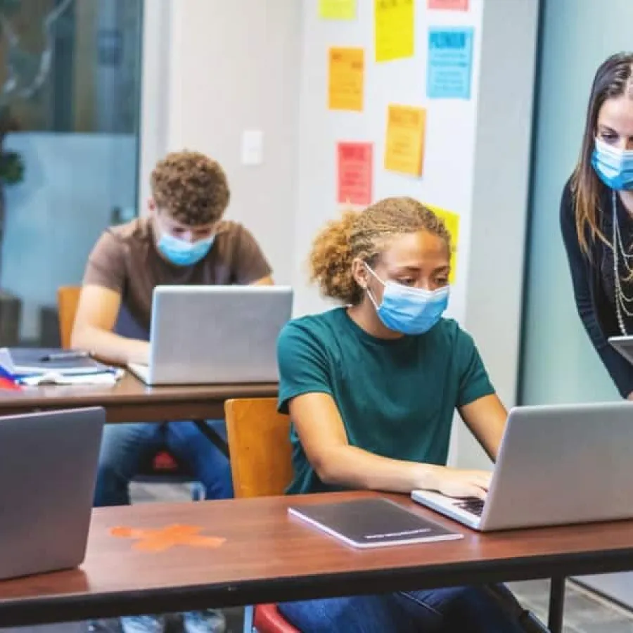 We Know Tech Can Help Us Re-Open Schools.  It’s Time for the U.S. to Use It.